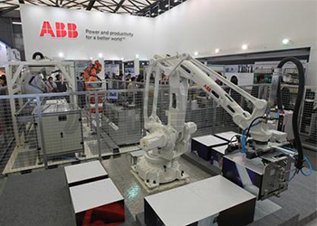 ABB搬运码垛机器人应用集成案例
